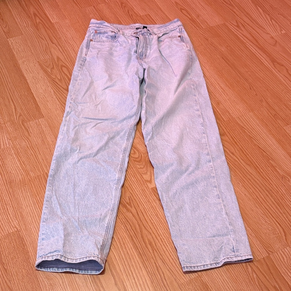 American Eagle Outfitters Light Blue Straight Leg Jeans